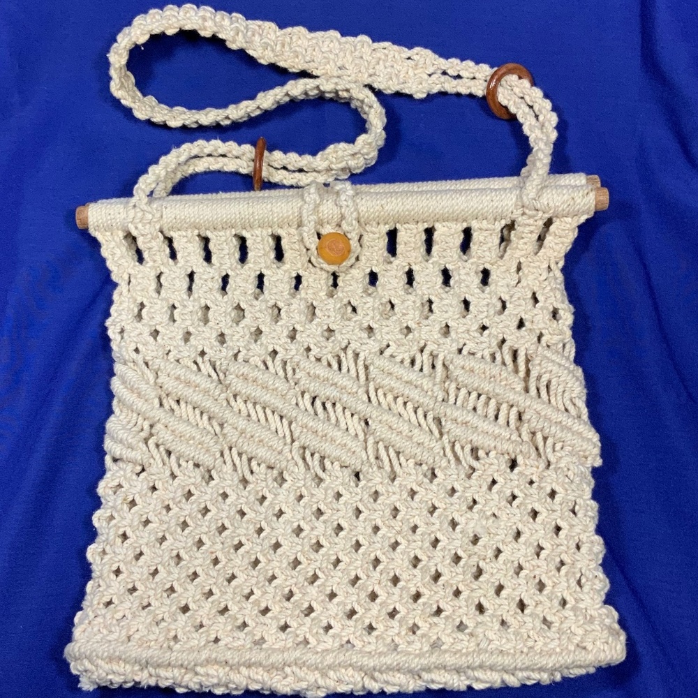 Vintage Crochet Macramé Beige Shoulder Bag